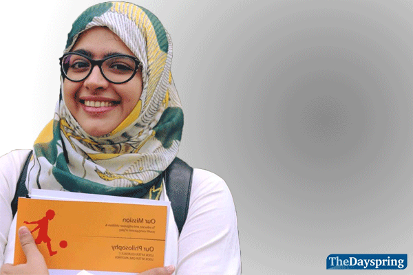 Young Mahira Miyanji bags UNDP’s N-Peace award for promoting girls’ education in Lyari